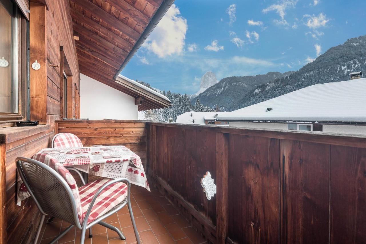 Casa Rustica App Seceda Apartment Ortisei Bagian luar foto